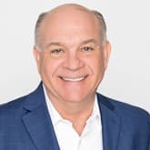 Headshot of Steven Vale